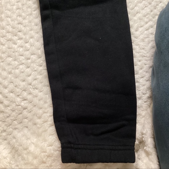 Land Rover Kids Black Sweatpants - Picture 7 of 7